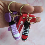 1pc Fashion Sneaker Keychain Mini Model Basketball Sneaker Shoes Keychain Car Keyring Pendant Men Bag Charm Ornaments Gift Craft